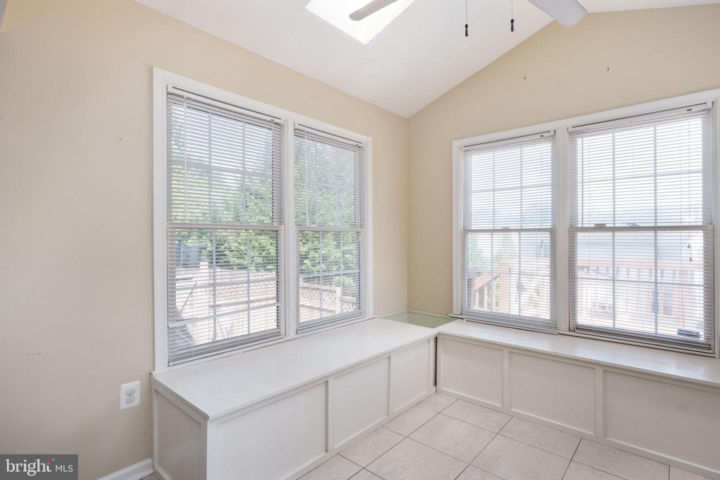 48 BRITTANY LN, STAFFORD, Virginia 22554, 4 Bedrooms Bedrooms, 18 Rooms Rooms,3 BathroomsBathrooms,Residential,For sale,48 BRITTANY LN,VAST2042328 MLS # VAST2042328
