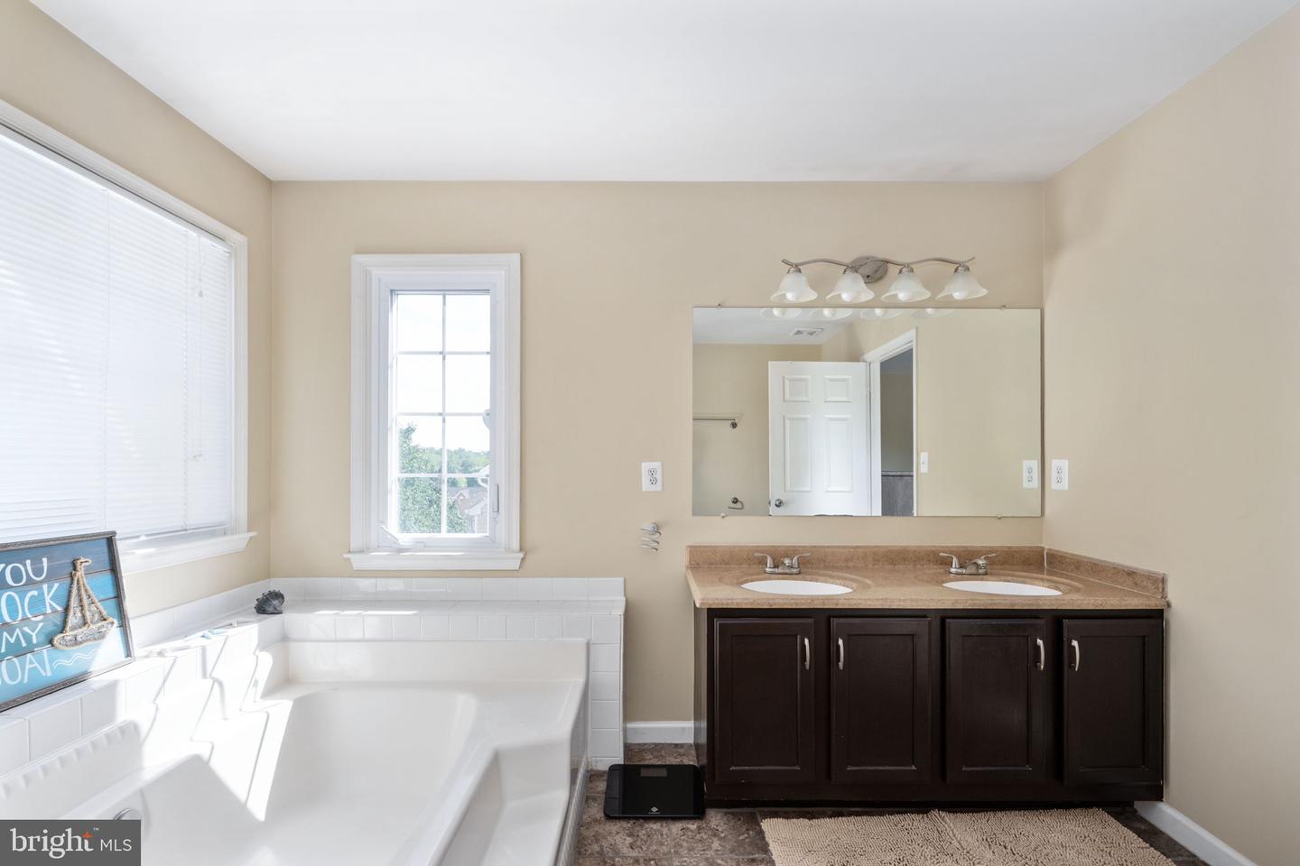 48 BRITTANY LN, STAFFORD, Virginia 22554, 4 Bedrooms Bedrooms, 18 Rooms Rooms,3 BathroomsBathrooms,Residential,For sale,48 BRITTANY LN,VAST2042328 MLS # VAST2042328