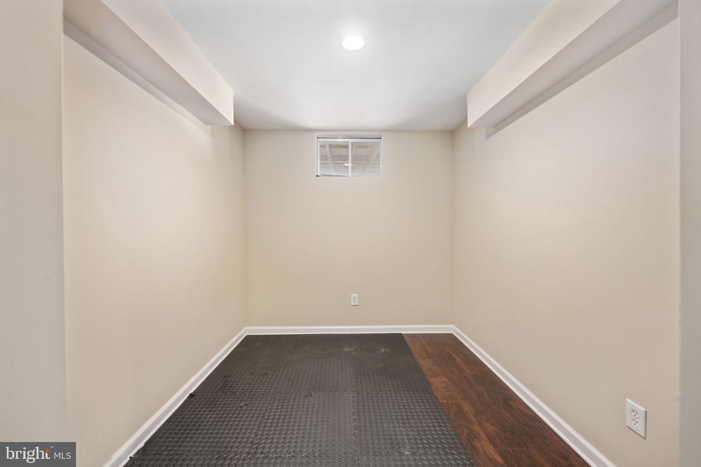 48 BRITTANY LN, STAFFORD, Virginia 22554, 4 Bedrooms Bedrooms, 18 Rooms Rooms,3 BathroomsBathrooms,Residential,For sale,48 BRITTANY LN,VAST2042328 MLS # VAST2042328