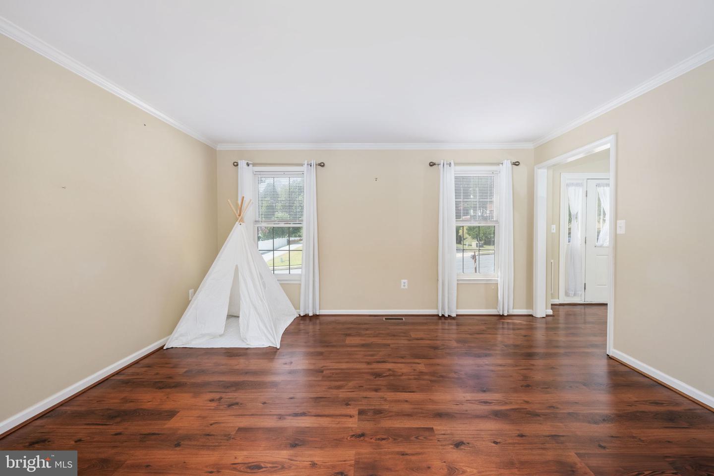 48 BRITTANY LN, STAFFORD, Virginia 22554, 4 Bedrooms Bedrooms, 18 Rooms Rooms,3 BathroomsBathrooms,Residential,For sale,48 BRITTANY LN,VAST2042328 MLS # VAST2042328