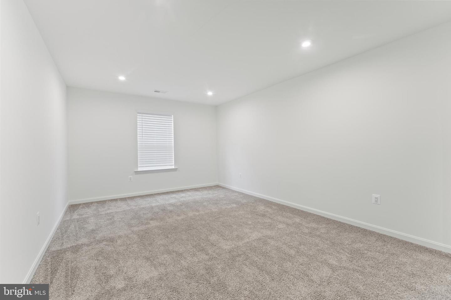 5508 REDGUM LN, FREDERICKSBURG, Virginia 22407, 3 Bedrooms Bedrooms, 14 Rooms Rooms,3 BathroomsBathrooms,Residential,For sale,5508 REDGUM LN,VASP2035956 MLS # VASP2035956