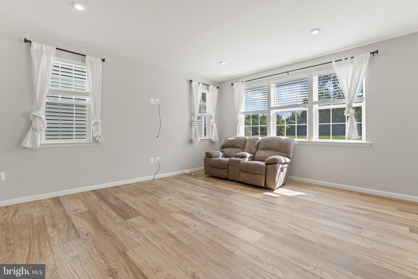 5508 REDGUM LN, FREDERICKSBURG, Virginia 22407, 3 Bedrooms Bedrooms, 14 Rooms Rooms,3 BathroomsBathrooms,Residential,For sale,5508 REDGUM LN,VASP2035956 MLS # VASP2035956