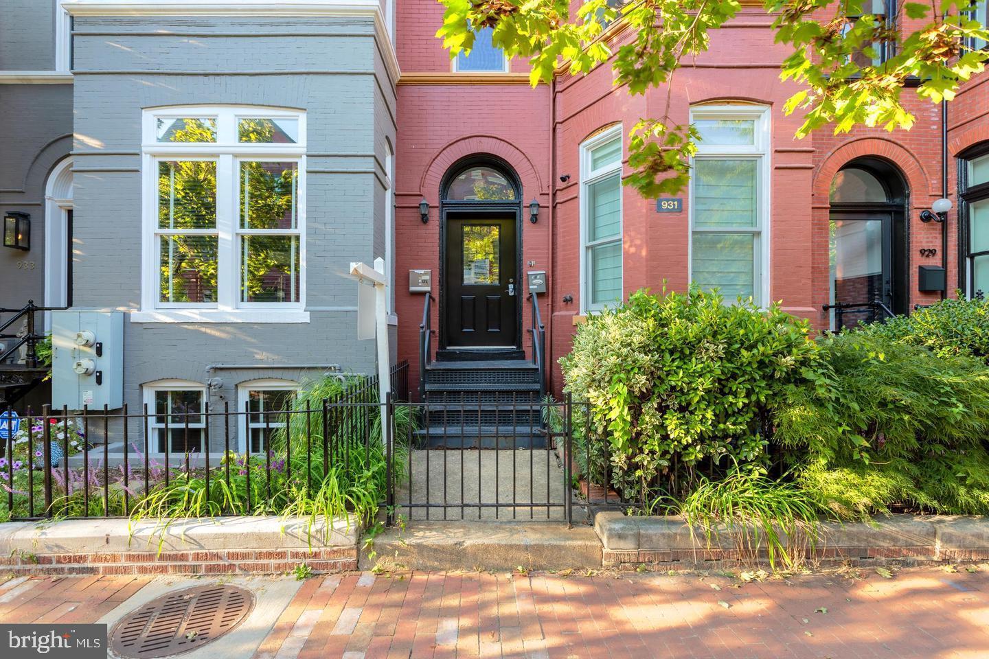 931 WESTMINSTER ST NW, WASHINGTON, District Of Columbia 20001, 7 Bedrooms Bedrooms, 7 Rooms Rooms,4 BathroomsBathrooms,Residential,For sale,931 WESTMINSTER ST NW,DCDC2218258 MLS # DCDC2218258