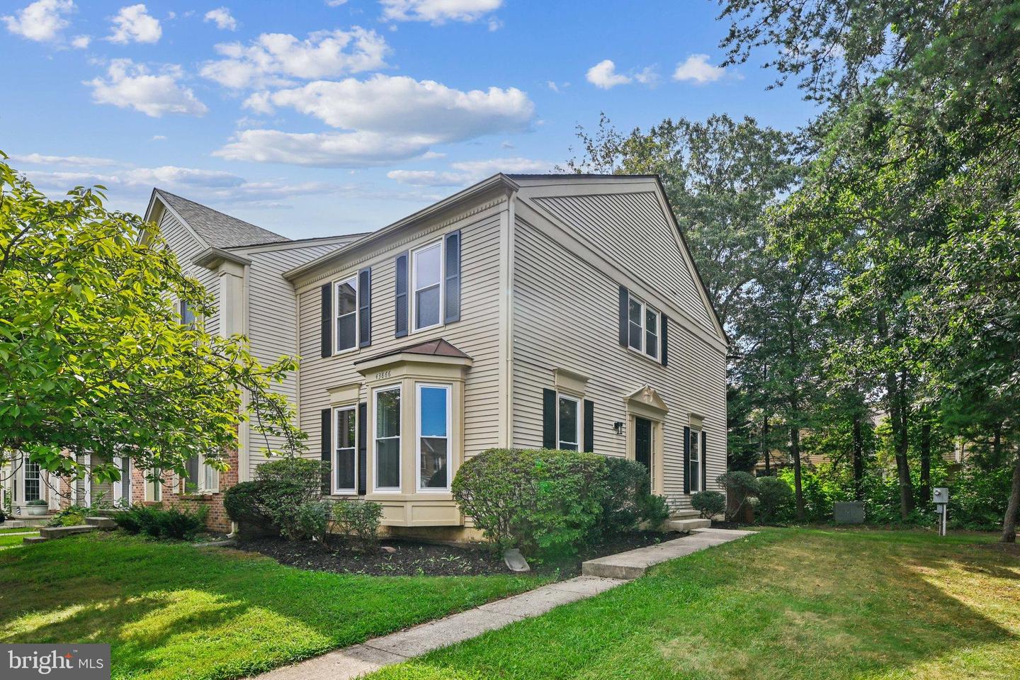 43866 LABURNUM SQ, ASHBURN, Virginia 20147, 2 Bedrooms Bedrooms, ,3 BathroomsBathrooms,Residential,For sale,43866 LABURNUM SQ,VALO2105946 MLS # VALO2105946