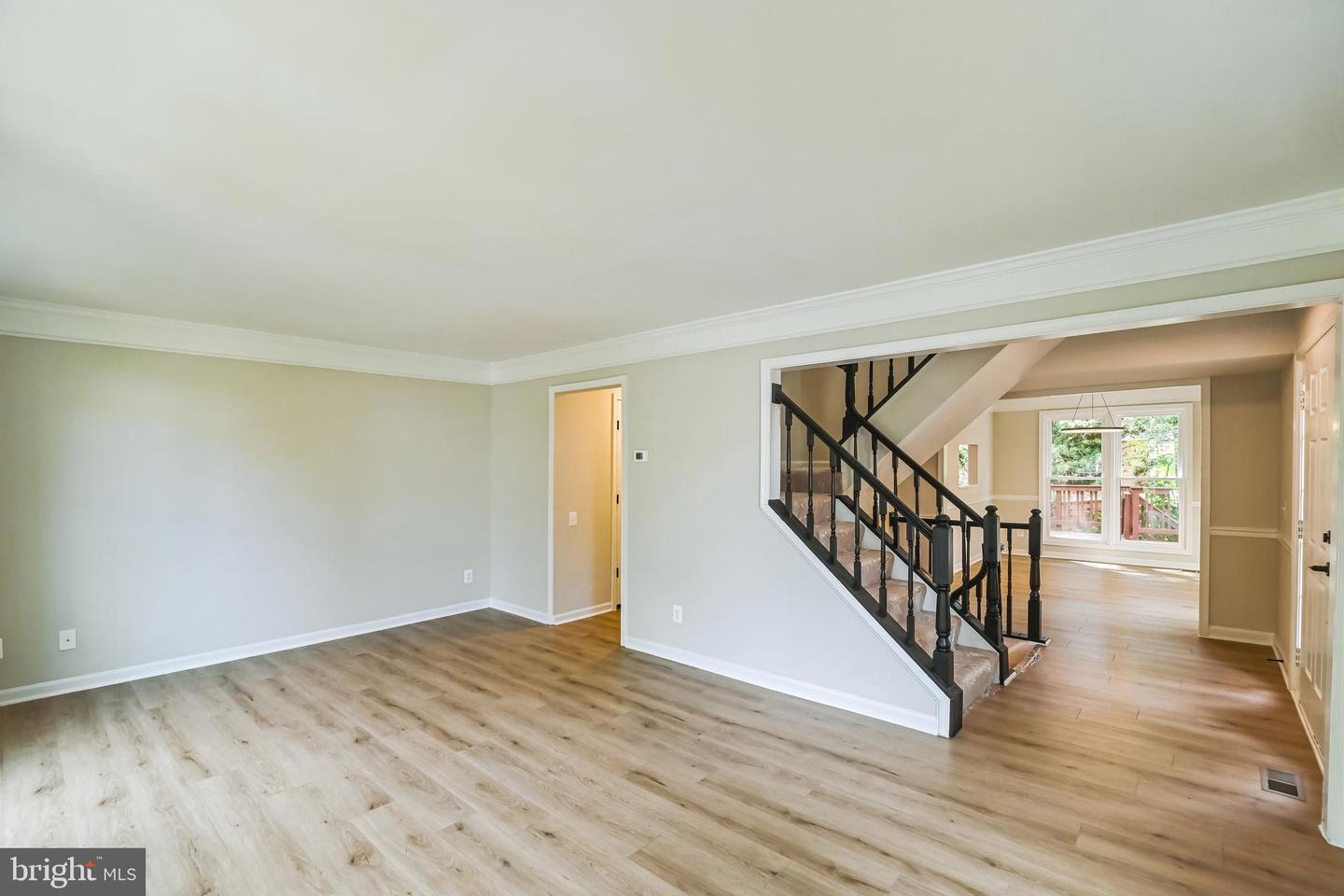 43866 LABURNUM SQ, ASHBURN, Virginia 20147, 2 Bedrooms Bedrooms, ,3 BathroomsBathrooms,Residential,For sale,43866 LABURNUM SQ,VALO2105946 MLS # VALO2105946