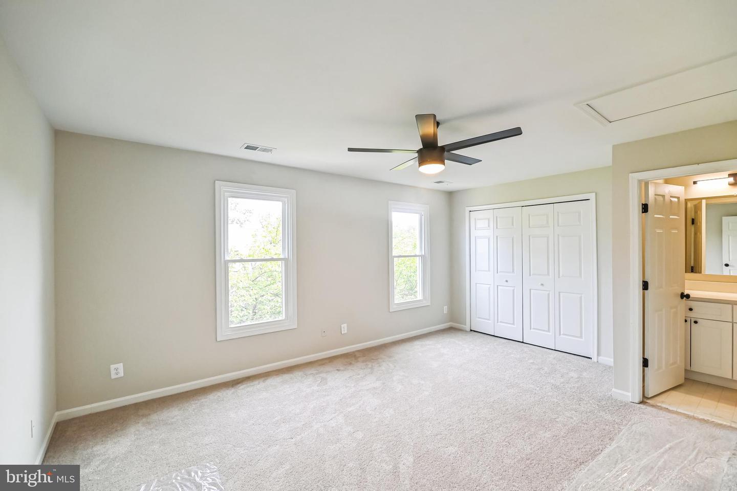 43866 LABURNUM SQ, ASHBURN, Virginia 20147, 2 Bedrooms Bedrooms, ,3 BathroomsBathrooms,Residential,For sale,43866 LABURNUM SQ,VALO2105946 MLS # VALO2105946