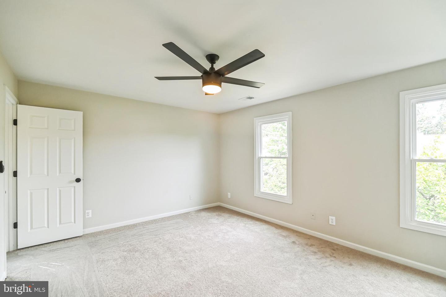 43866 LABURNUM SQ, ASHBURN, Virginia 20147, 2 Bedrooms Bedrooms, ,3 BathroomsBathrooms,Residential,For sale,43866 LABURNUM SQ,VALO2105946 MLS # VALO2105946
