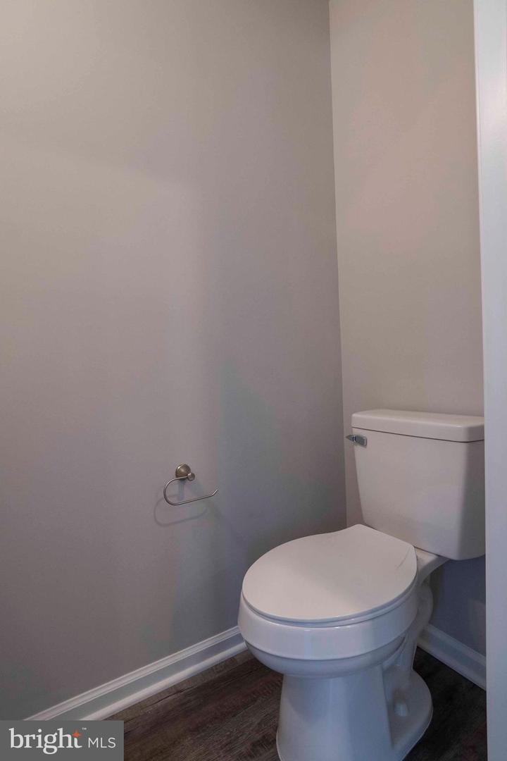 37 DUCK ST W, FRONT ROYAL, Virginia 22630, 3 Bedrooms Bedrooms, ,3 BathroomsBathrooms,Residential,For sale,37 DUCK ST W,VAWR2012178 MLS # VAWR2012178
