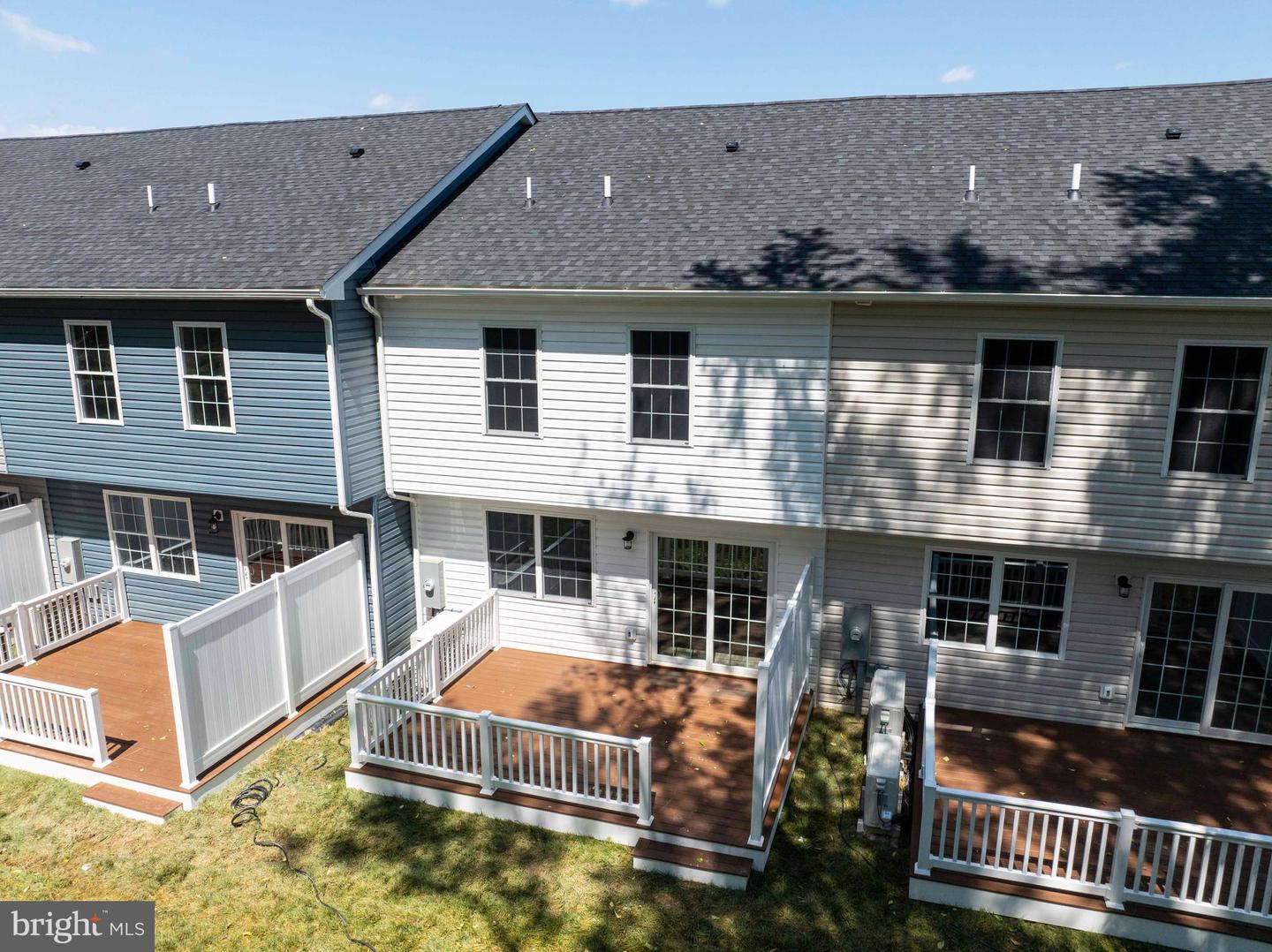 37 DUCK ST W, FRONT ROYAL, Virginia 22630, 3 Bedrooms Bedrooms, ,3 BathroomsBathrooms,Residential,For sale,37 DUCK ST W,VAWR2012178 MLS # VAWR2012178