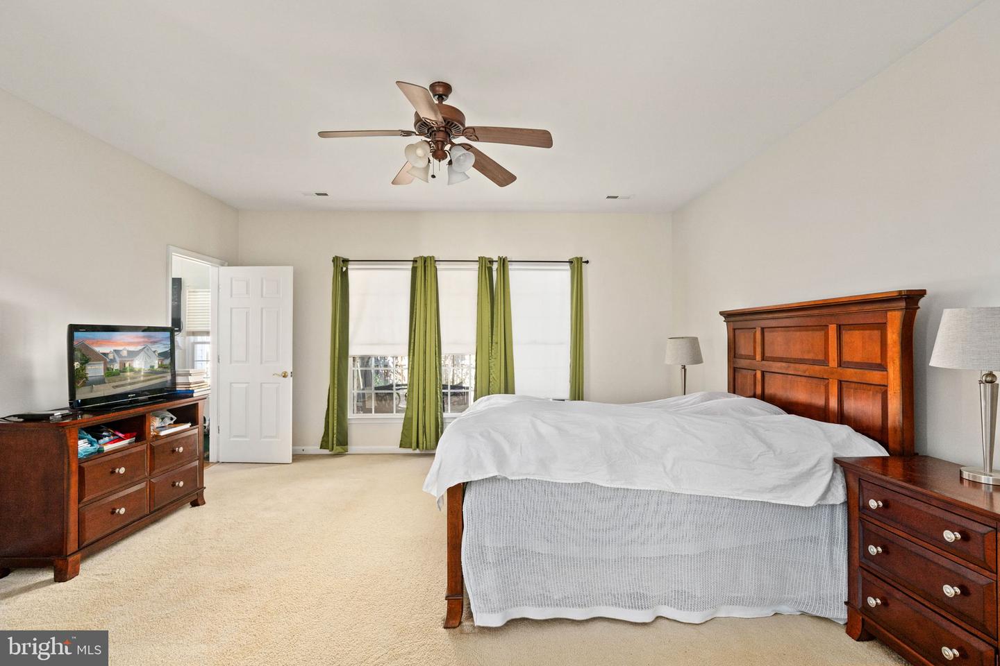 11302 PATRICK HENRY LN, FREDERICKSBURG, Virginia 22407, 2 Bedrooms Bedrooms, ,2 BathroomsBathrooms,Residential,For sale,11302 PATRICK HENRY LN,VASP2035962 MLS # VASP2035962