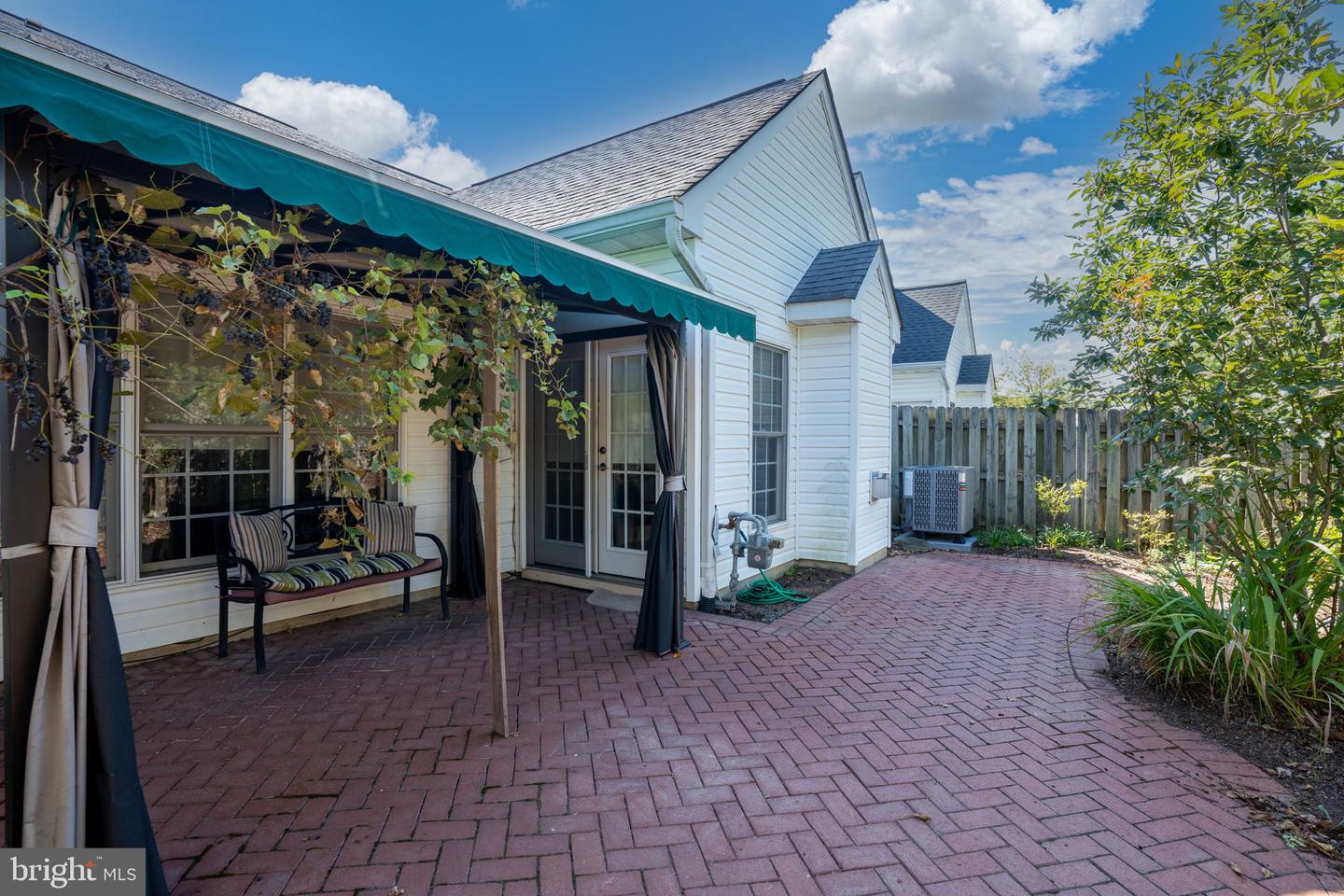 11302 PATRICK HENRY LN, FREDERICKSBURG, Virginia 22407, 2 Bedrooms Bedrooms, ,2 BathroomsBathrooms,Residential,For sale,11302 PATRICK HENRY LN,VASP2035962 MLS # VASP2035962