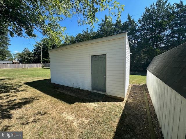307 DEACON RD, FREDERICKSBURG, Virginia 22405, 3 Bedrooms Bedrooms, ,2 BathroomsBathrooms,Residential,For sale,307 DEACON RD,VAST2042338 MLS # VAST2042338