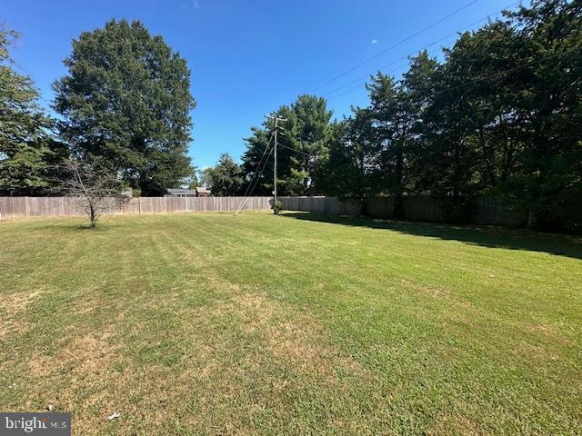 307 DEACON RD, FREDERICKSBURG, Virginia 22405, 3 Bedrooms Bedrooms, ,2 BathroomsBathrooms,Residential,For sale,307 DEACON RD,VAST2042338 MLS # VAST2042338