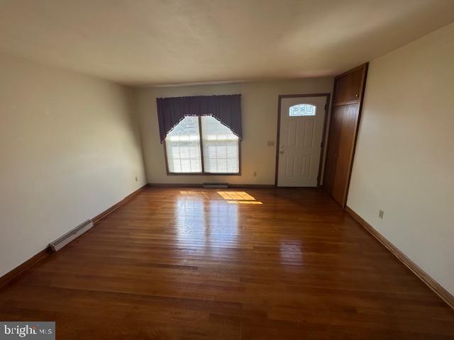 307 DEACON RD, FREDERICKSBURG, Virginia 22405, 3 Bedrooms Bedrooms, ,2 BathroomsBathrooms,Residential,For sale,307 DEACON RD,VAST2042338 MLS # VAST2042338