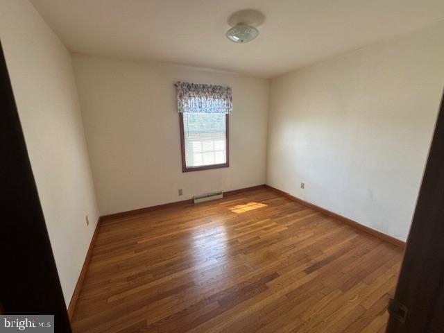 307 DEACON RD, FREDERICKSBURG, Virginia 22405, 3 Bedrooms Bedrooms, ,2 BathroomsBathrooms,Residential,For sale,307 DEACON RD,VAST2042338 MLS # VAST2042338