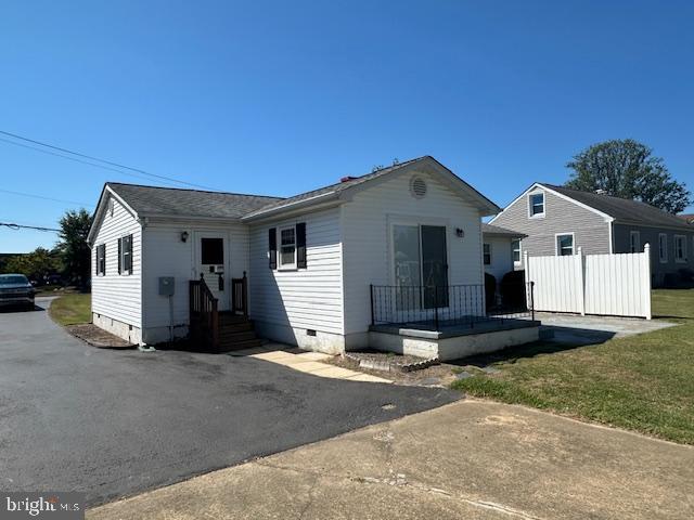 307 DEACON RD, FREDERICKSBURG, Virginia 22405, 3 Bedrooms Bedrooms, ,2 BathroomsBathrooms,Residential,For sale,307 DEACON RD,VAST2042338 MLS # VAST2042338