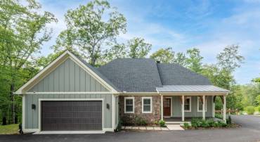 329 CARRSBROOK DR, CHARLOTTESVILLE, Virginia 22901, 5 Bedrooms Bedrooms, ,4 BathroomsBathrooms,Residential,For sale,329 CARRSBROOK DR,668493 MLS # 668493
