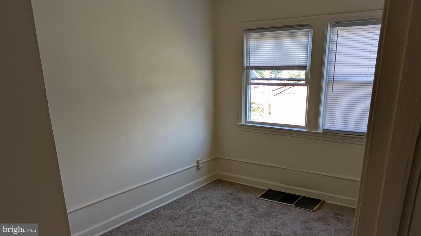 5206 BANKS PL NE, WASHINGTON, District Of Columbia 20019, 3 Bedrooms Bedrooms, ,1 BathroomBathrooms,Residential,For sale,5206 BANKS PL NE,DCDC2218480 MLS # DCDC2218480