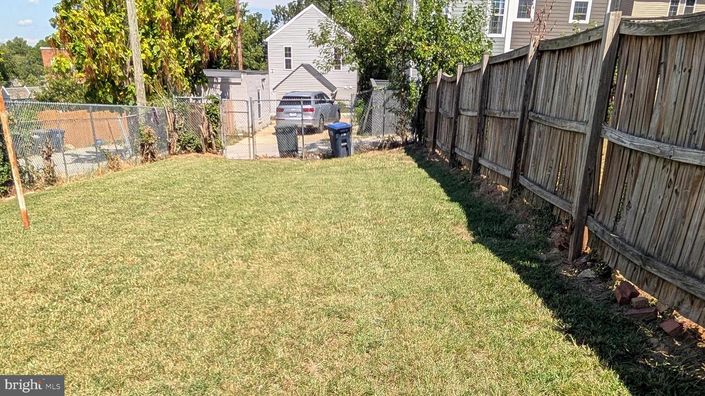 5206 BANKS PL NE, WASHINGTON, District Of Columbia 20019, 3 Bedrooms Bedrooms, ,1 BathroomBathrooms,Residential,For sale,5206 BANKS PL NE,DCDC2218480 MLS # DCDC2218480