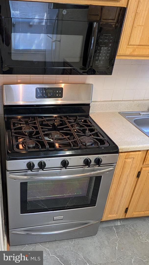 5206 BANKS PL NE, WASHINGTON, District Of Columbia 20019, 3 Bedrooms Bedrooms, ,1 BathroomBathrooms,Residential,For sale,5206 BANKS PL NE,DCDC2218480 MLS # DCDC2218480