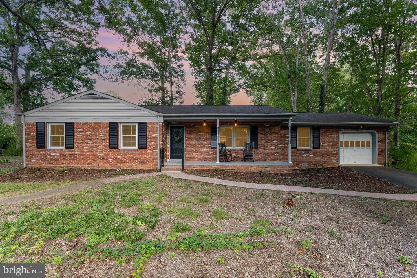 112 JAY RD, FREDERICKSBURG, Virginia 22405, 3 Bedrooms Bedrooms, 7 Rooms Rooms,2 BathroomsBathrooms,Residential,For sale,112 JAY RD,VAST2042348 MLS # VAST2042348