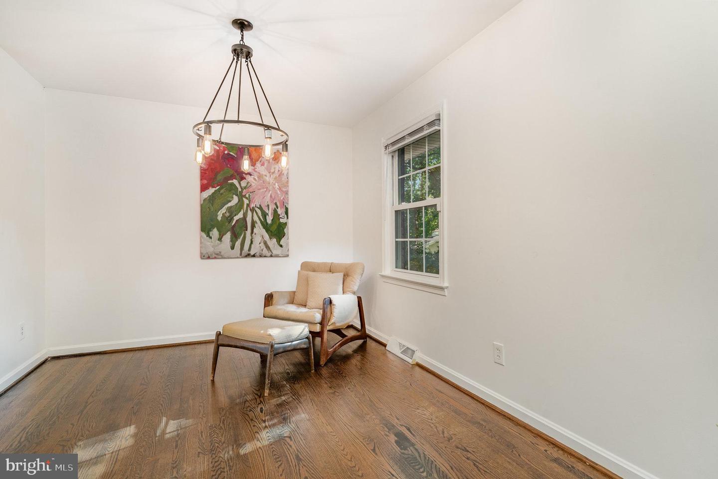 112 JAY RD, FREDERICKSBURG, Virginia 22405, 3 Bedrooms Bedrooms, 7 Rooms Rooms,2 BathroomsBathrooms,Residential,For sale,112 JAY RD,VAST2042348 MLS # VAST2042348