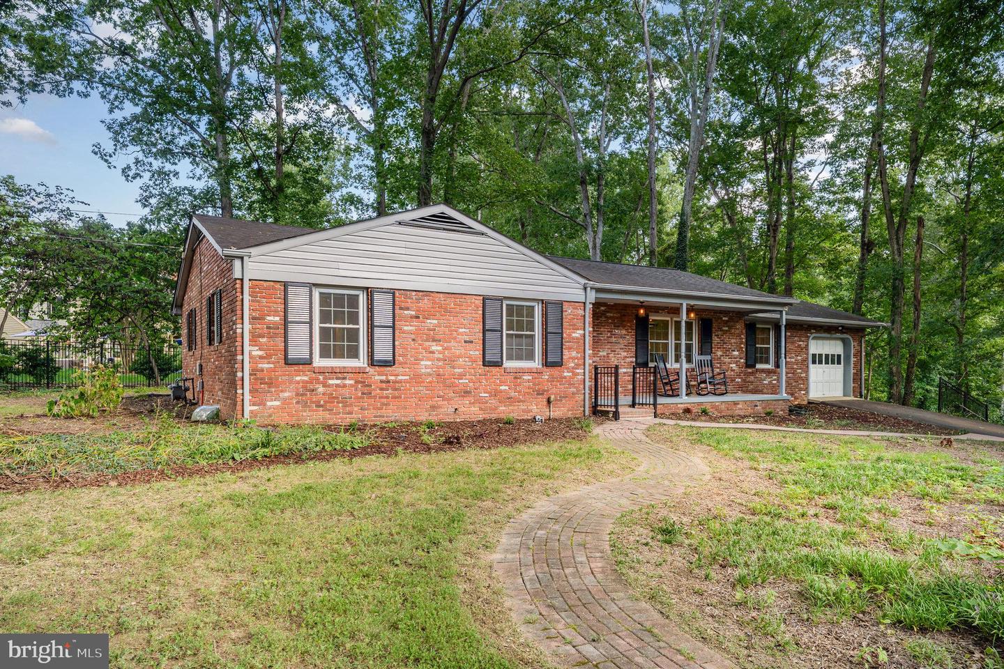 112 JAY RD, FREDERICKSBURG, Virginia 22405, 3 Bedrooms Bedrooms, 7 Rooms Rooms,2 BathroomsBathrooms,Residential,For sale,112 JAY RD,VAST2042348 MLS # VAST2042348