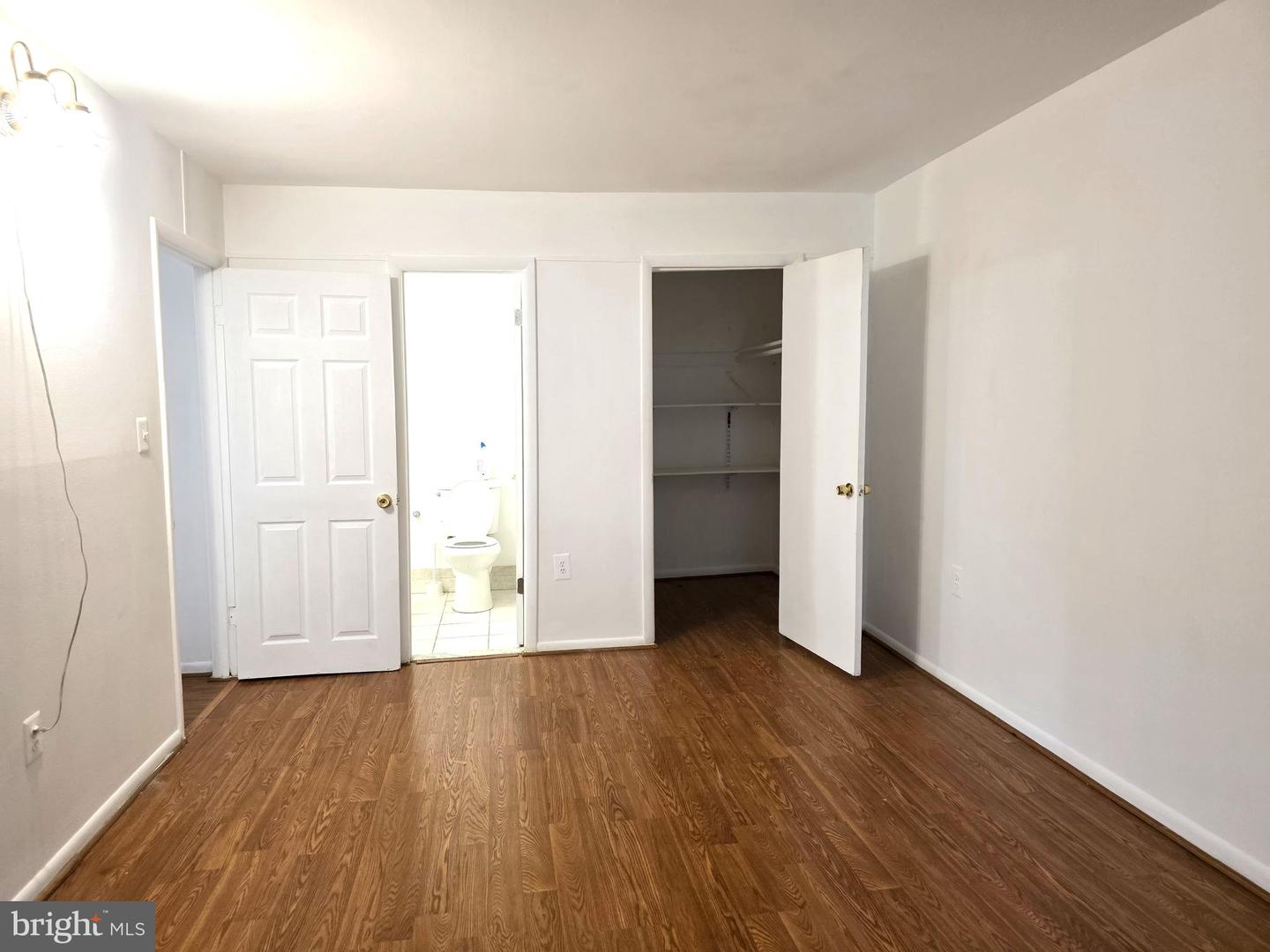 3376 WOODBURN RD #32, ANNANDALE, Virginia 22003, 2 Bedrooms Bedrooms, ,1 BathroomBathrooms,Residential,For sale,3376 WOODBURN RD #32,VAFX2264554 MLS # VAFX2264554