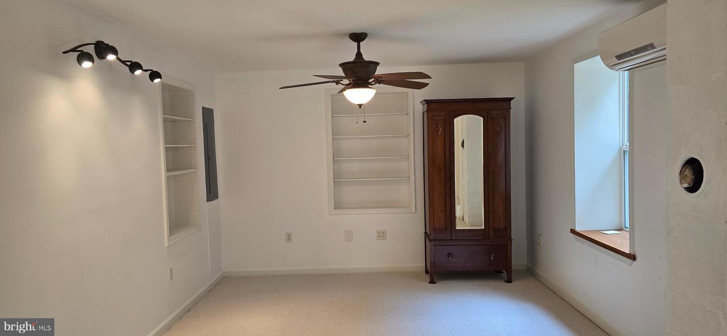 9430 WOODFORD RD, WOODFORD, Virginia 22580, 3 Bedrooms Bedrooms, ,1 BathroomBathrooms,Residential,For sale,9430 WOODFORD RD,VACV2008774 MLS # VACV2008774