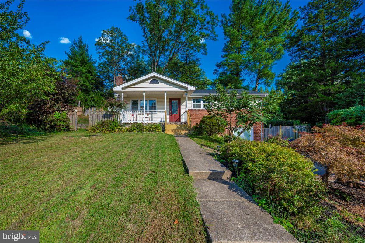 3911 BRENDA LN, ANNANDALE, Virginia 22003, 4 Bedrooms Bedrooms, ,2 BathroomsBathrooms,Residential,For sale,3911 BRENDA LN,VAFX2264556 MLS # VAFX2264556