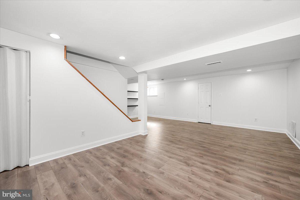 3911 BRENDA LN, ANNANDALE, Virginia 22003, 4 Bedrooms Bedrooms, ,2 BathroomsBathrooms,Residential,For sale,3911 BRENDA LN,VAFX2264556 MLS # VAFX2264556