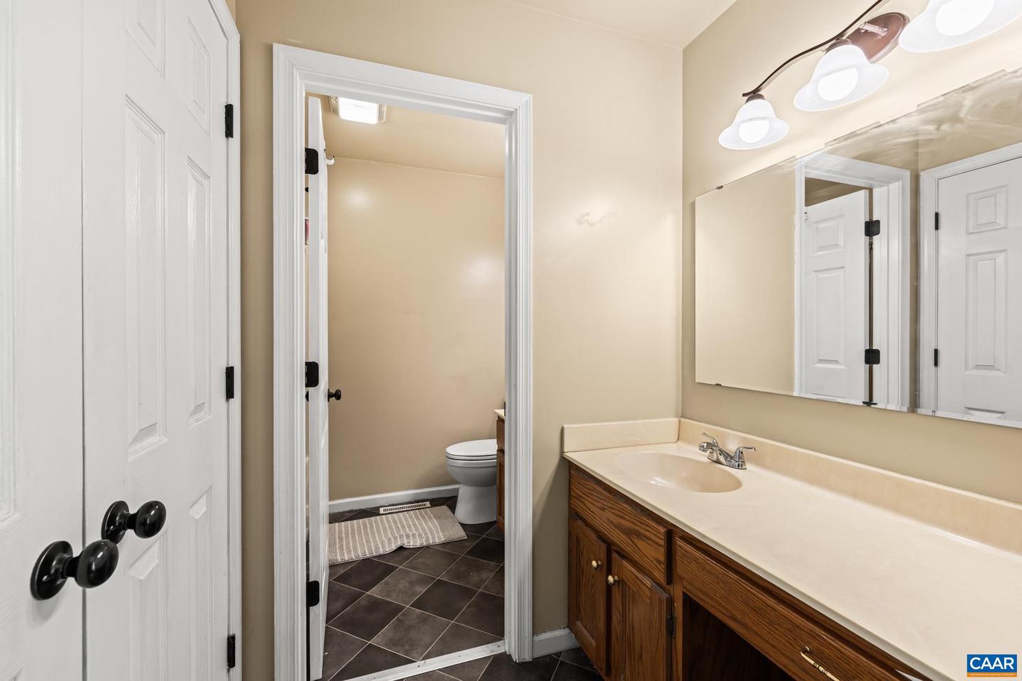 858 JAMES RIVER RD, SCOTTSVILLE, Virginia 24590, 3 Bedrooms Bedrooms, ,2 BathroomsBathrooms,Residential,For sale,858 JAMES RIVER RD,668500 MLS # 668500