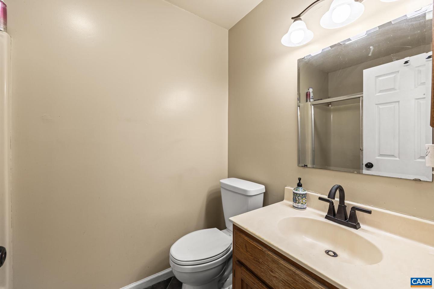 858 JAMES RIVER RD, SCOTTSVILLE, Virginia 24590, 3 Bedrooms Bedrooms, ,2 BathroomsBathrooms,Residential,For sale,858 JAMES RIVER RD,668500 MLS # 668500