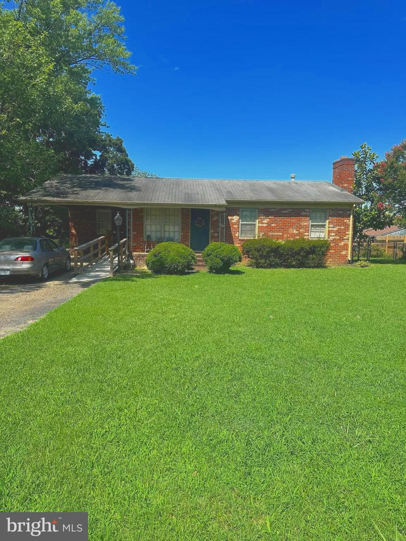 707 PAYTON DR, FREDERICKSBURG, Virginia 22405, 3 Bedrooms Bedrooms, ,1 BathroomBathrooms,Residential,For sale,707 PAYTON DR,VAST2036662 MLS # VAST2036662