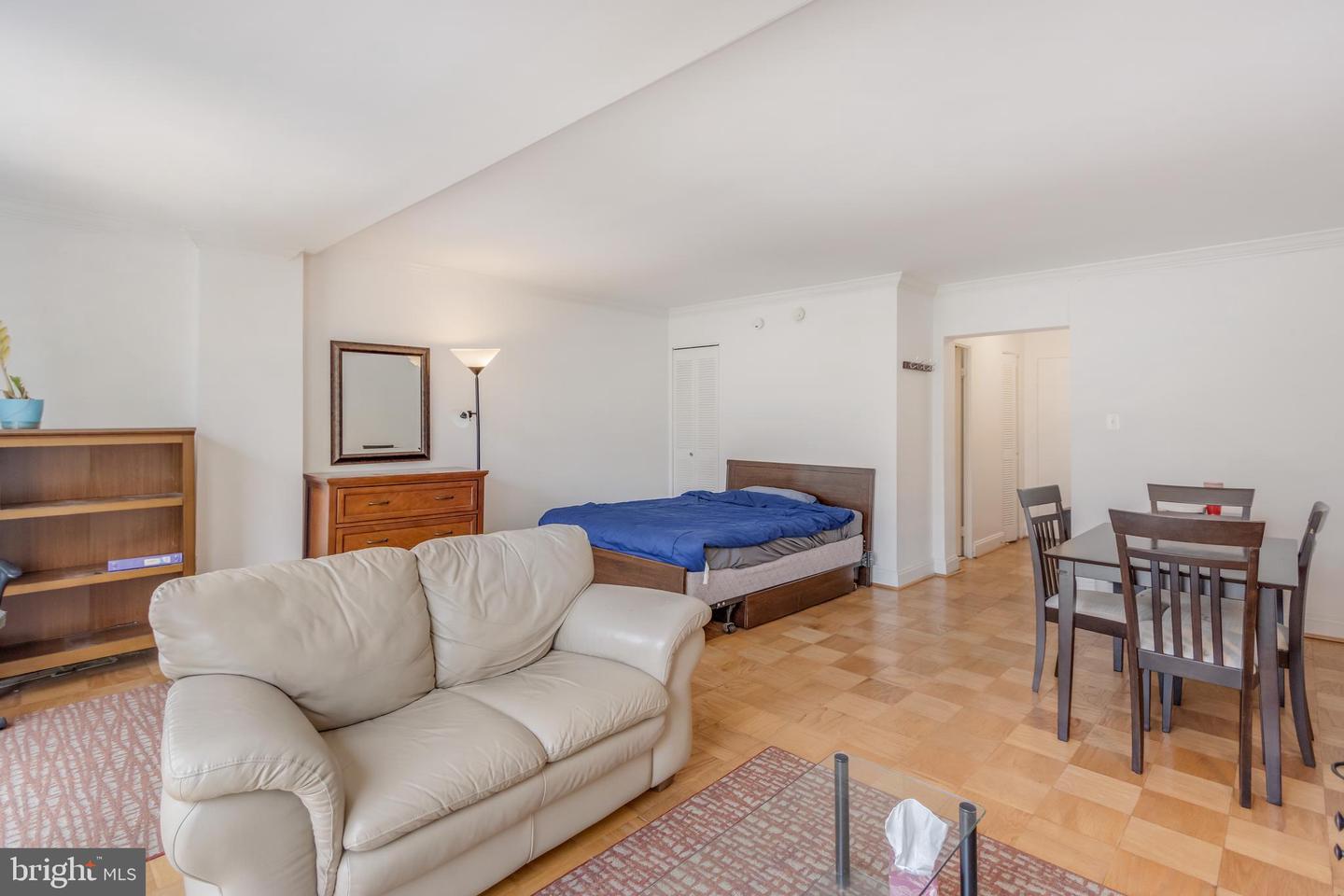922 24TH ST NW #415, WASHINGTON, District Of Columbia 20037, ,1 BathroomBathrooms,Residential,For sale,922 24TH ST NW #415,DCDC2204856 MLS # DCDC2204856