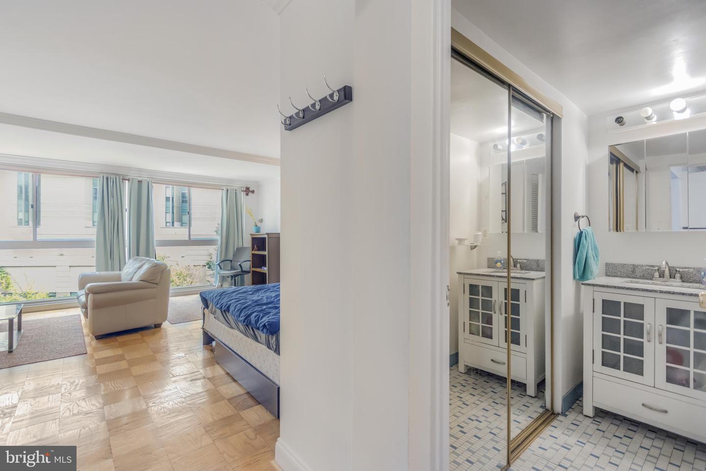922 24TH ST NW #415, WASHINGTON, District Of Columbia 20037, ,1 BathroomBathrooms,Residential,For sale,922 24TH ST NW #415,DCDC2204856 MLS # DCDC2204856