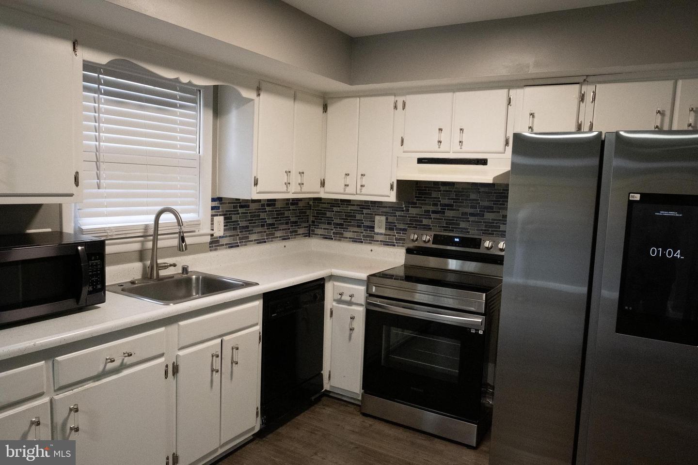 901 HOLBORN CT, STERLING, Virginia 20164, 3 Bedrooms Bedrooms, ,1 BathroomBathrooms,Residential,For sale,901 HOLBORN CT,VALO2104246 MLS # VALO2104246