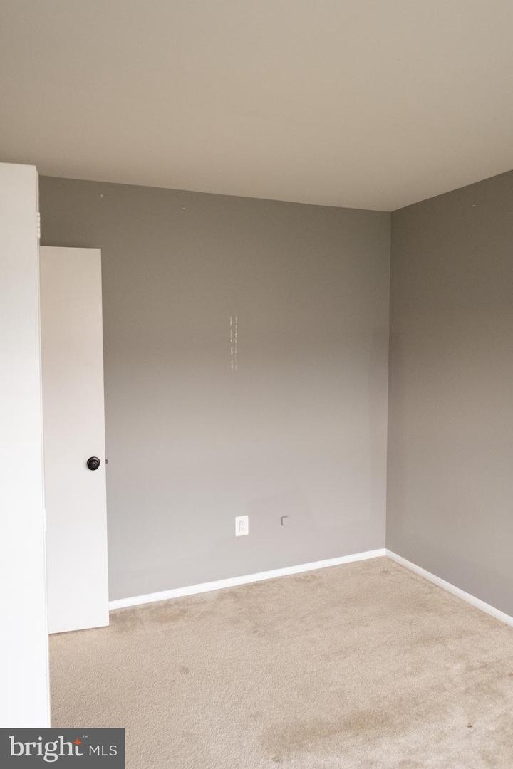 901 HOLBORN CT, STERLING, Virginia 20164, 3 Bedrooms Bedrooms, ,1 BathroomBathrooms,Residential,For sale,901 HOLBORN CT,VALO2104246 MLS # VALO2104246