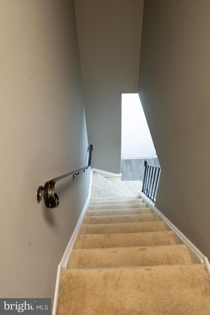 901 HOLBORN CT, STERLING, Virginia 20164, 3 Bedrooms Bedrooms, ,1 BathroomBathrooms,Residential,For sale,901 HOLBORN CT,VALO2104246 MLS # VALO2104246