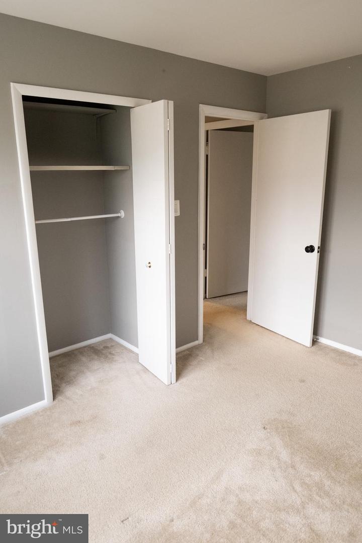 901 HOLBORN CT, STERLING, Virginia 20164, 3 Bedrooms Bedrooms, ,1 BathroomBathrooms,Residential,For sale,901 HOLBORN CT,VALO2104246 MLS # VALO2104246