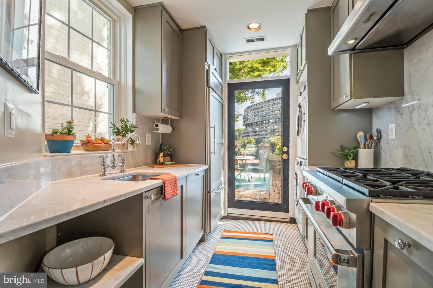 2532 I ST NW, WASHINGTON, District Of Columbia 20037, 2 Bedrooms Bedrooms, ,1 BathroomBathrooms,Residential,For sale,2532 I ST NW,DCDC2214942 MLS # DCDC2214942