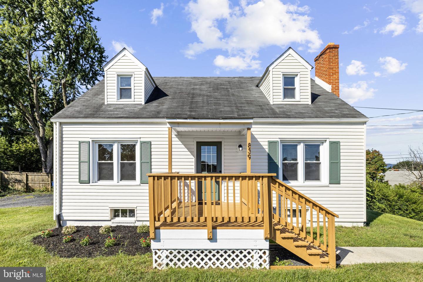 839 WILLIAM ST, FRONT ROYAL, Virginia 22630, 3 Bedrooms Bedrooms, ,1 BathroomBathrooms,Residential,For sale,839 WILLIAM ST,VAWR2011956 MLS # VAWR2011956