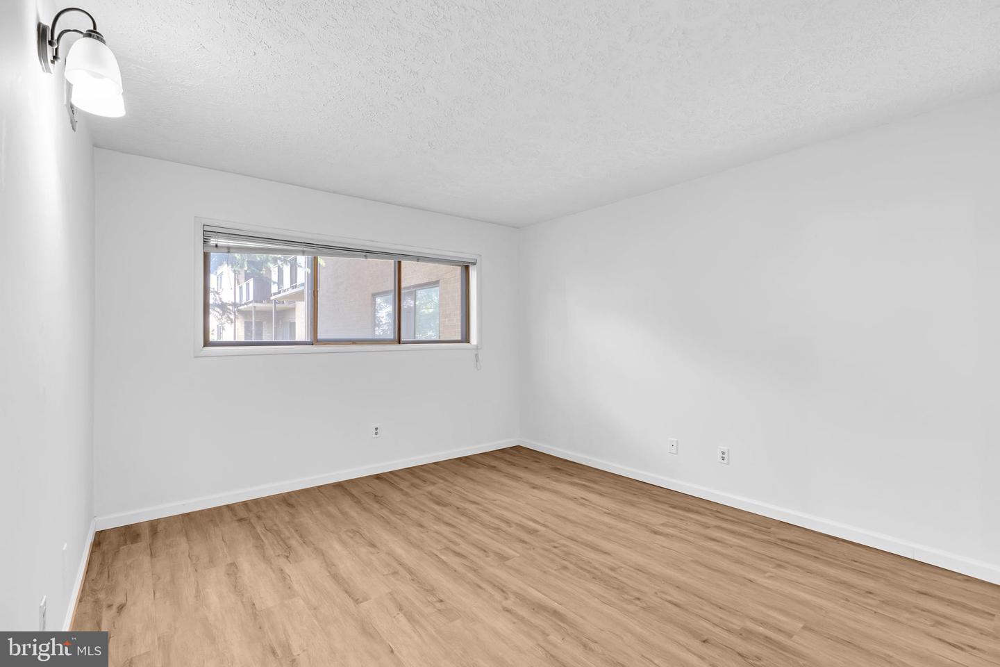 7855 ENOLA ST #103, MCLEAN, Virginia 22102, 3 Bedrooms Bedrooms, ,2 BathroomsBathrooms,Residential,For sale,7855 ENOLA ST #103,VAFX2262078 MLS # VAFX2262078