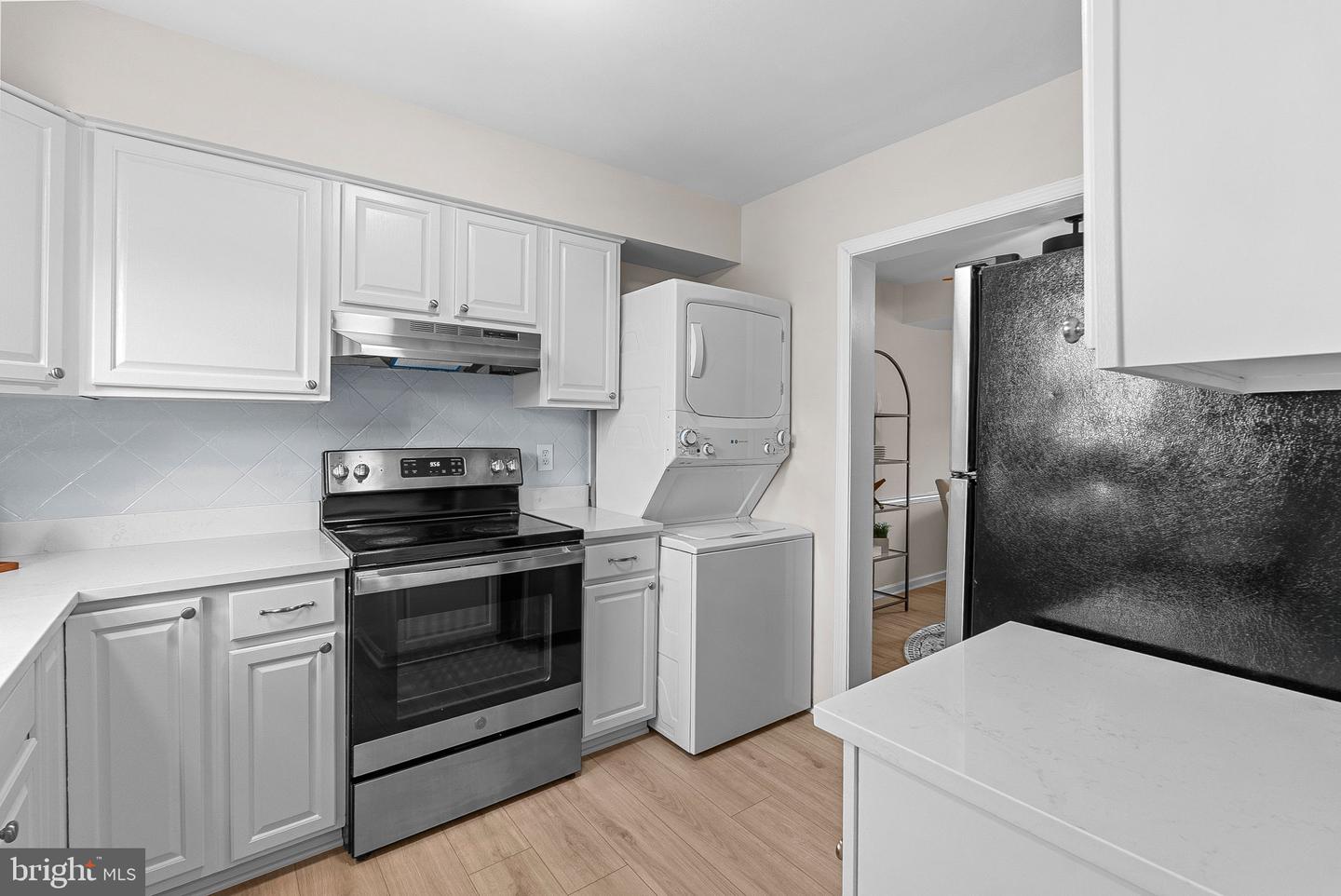 1049-B BRIXTON CT #B, STERLING, Virginia 20164, 2 Bedrooms Bedrooms, ,1 BathroomBathrooms,Residential,For sale,1049-B BRIXTON CT #B,VALO2104880 MLS # VALO2104880