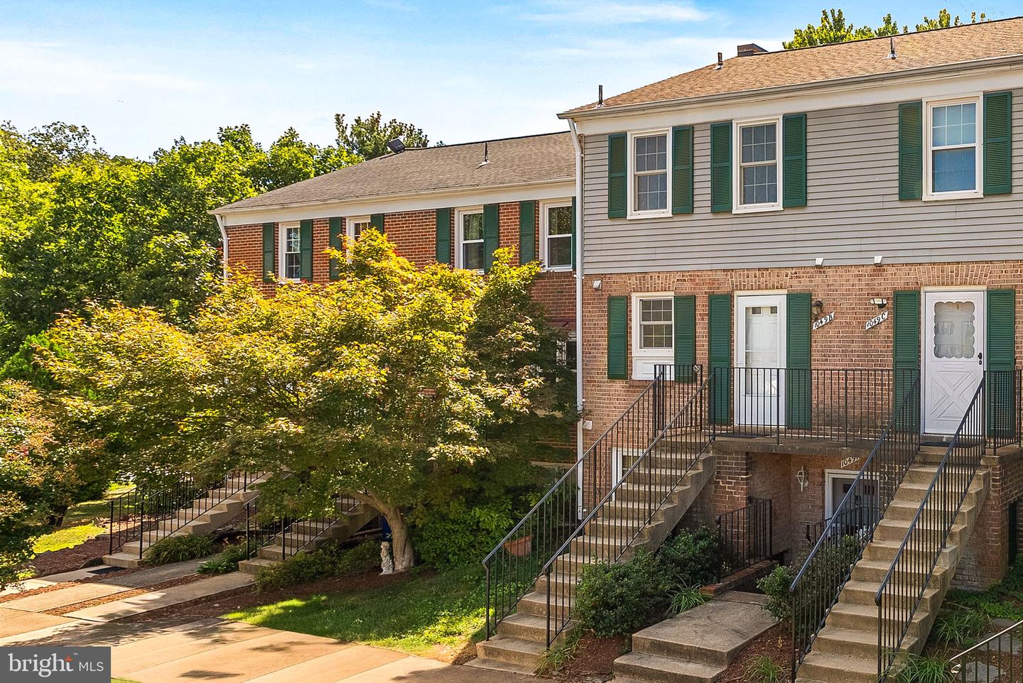 1049-B BRIXTON CT #B, STERLING, Virginia 20164, 2 Bedrooms Bedrooms, ,1 BathroomBathrooms,Residential,For sale,1049-B BRIXTON CT #B,VALO2104880 MLS # VALO2104880