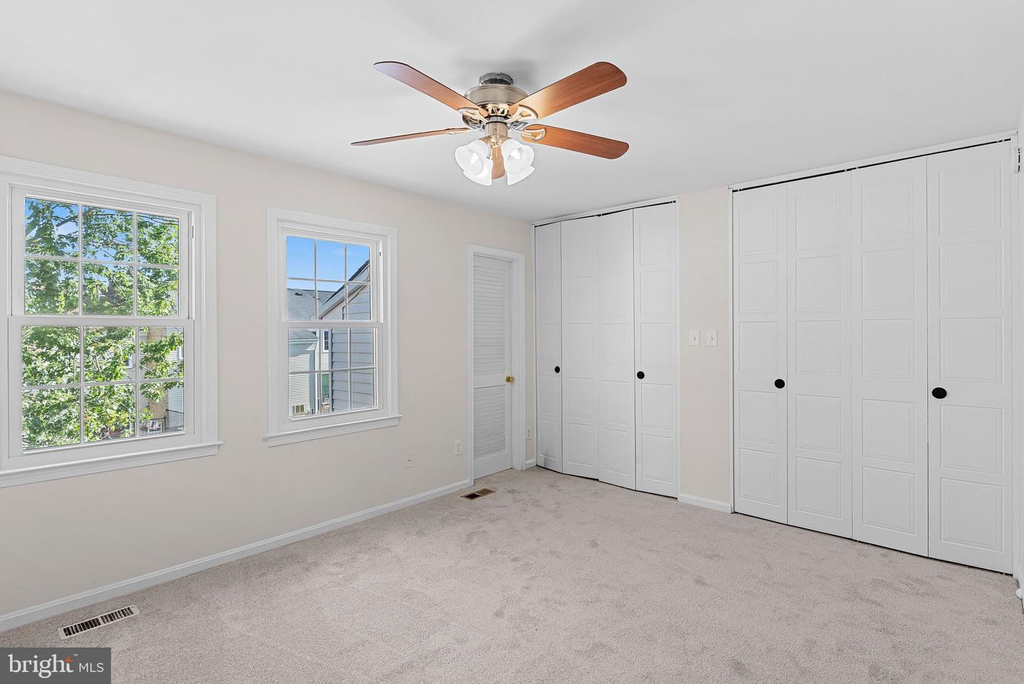 1049-B BRIXTON CT #B, STERLING, Virginia 20164, 2 Bedrooms Bedrooms, ,1 BathroomBathrooms,Residential,For sale,1049-B BRIXTON CT #B,VALO2104880 MLS # VALO2104880