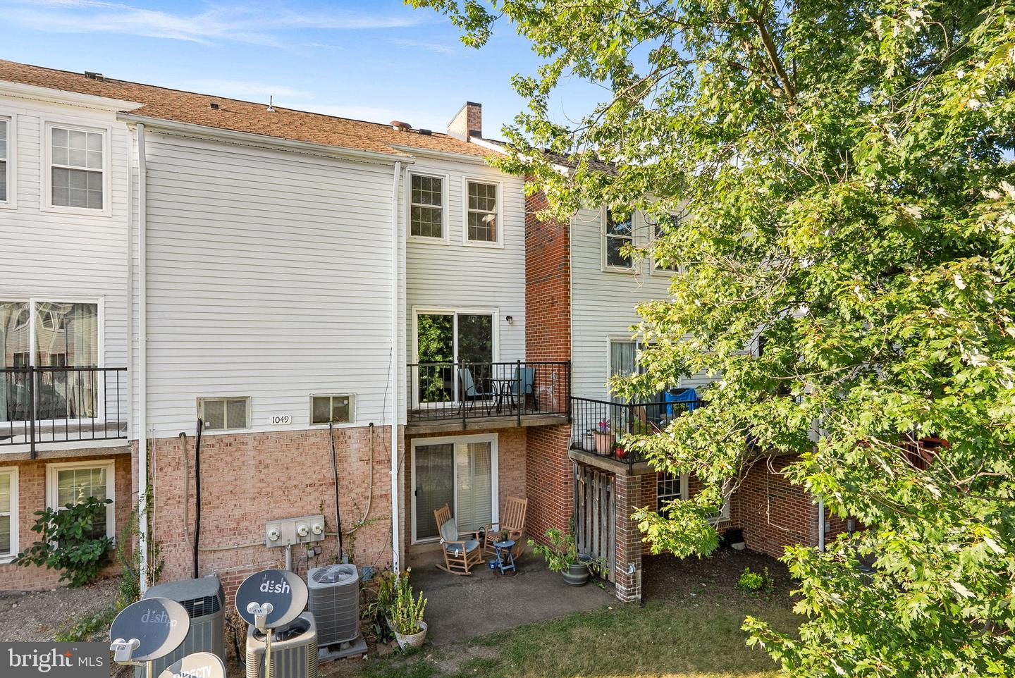 1049-B BRIXTON CT #B, STERLING, Virginia 20164, 2 Bedrooms Bedrooms, ,1 BathroomBathrooms,Residential,For sale,1049-B BRIXTON CT #B,VALO2104880 MLS # VALO2104880