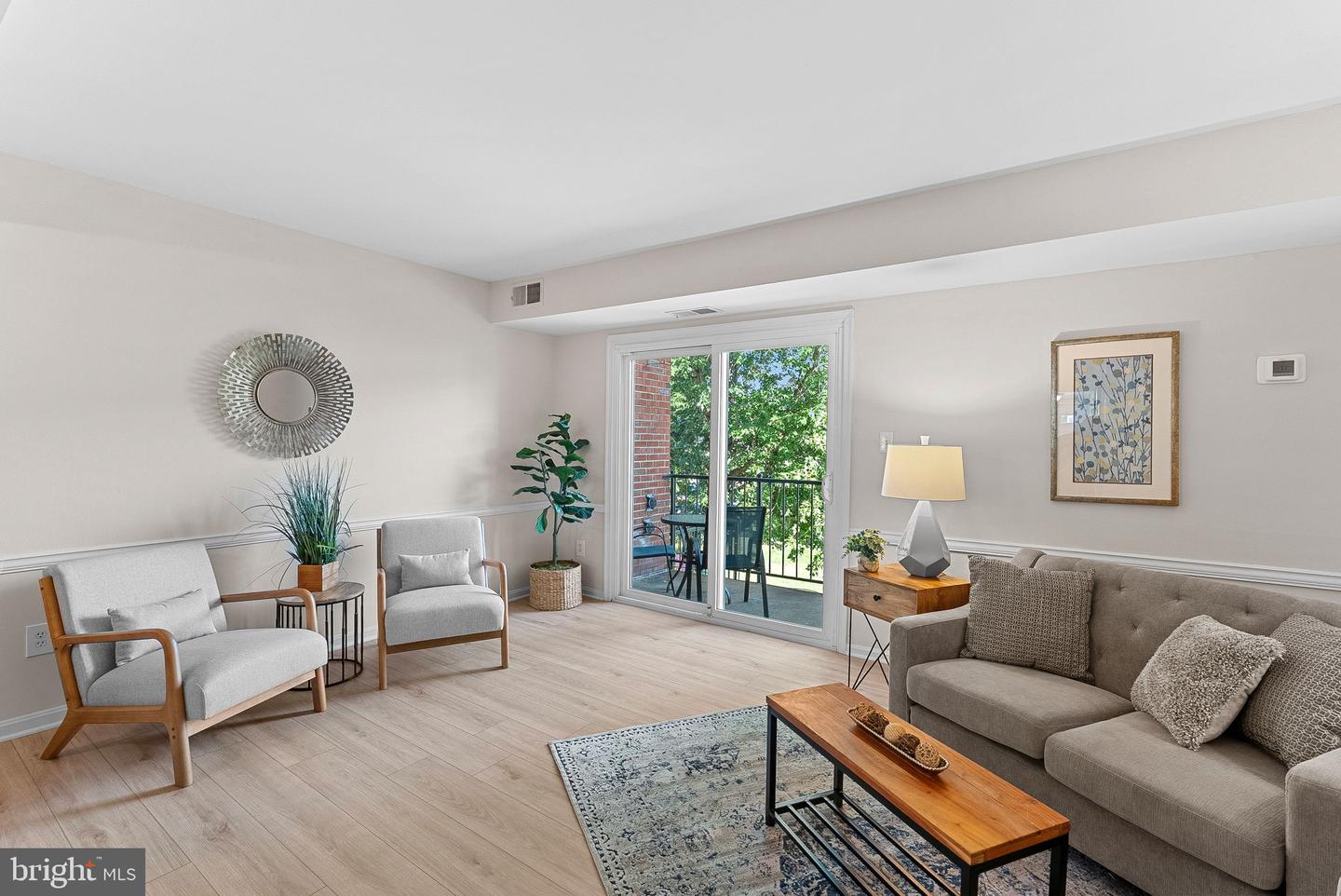 1049-B BRIXTON CT #B, STERLING, Virginia 20164, 2 Bedrooms Bedrooms, ,1 BathroomBathrooms,Residential,For sale,1049-B BRIXTON CT #B,VALO2104880 MLS # VALO2104880