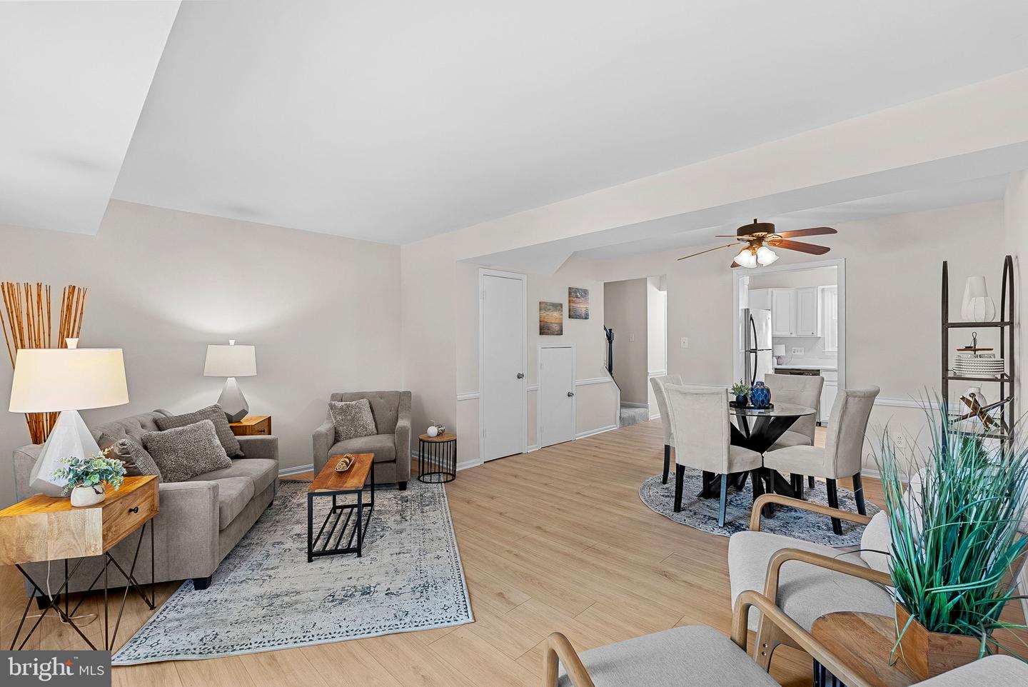 1049-B BRIXTON CT #B, STERLING, Virginia 20164, 2 Bedrooms Bedrooms, ,1 BathroomBathrooms,Residential,For sale,1049-B BRIXTON CT #B,VALO2104880 MLS # VALO2104880
