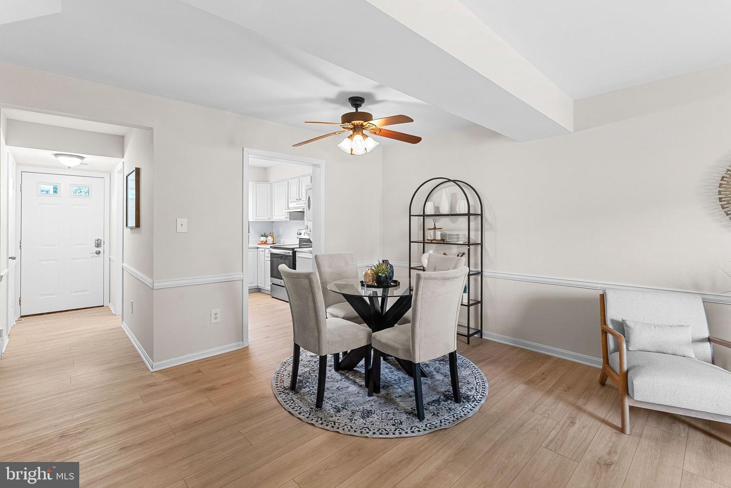 1049-B BRIXTON CT #B, STERLING, Virginia 20164, 2 Bedrooms Bedrooms, ,1 BathroomBathrooms,Residential,For sale,1049-B BRIXTON CT #B,VALO2104880 MLS # VALO2104880